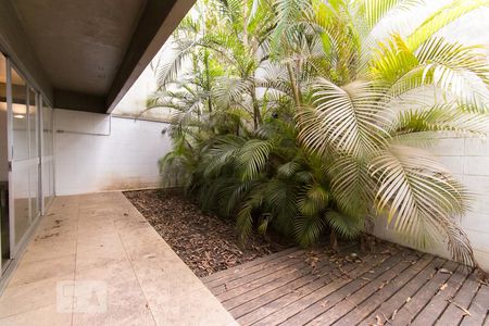 Quintal  de casa à venda com 3 quartos, 222m² em Vila Monumento, São Paulo