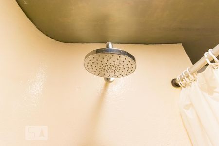 Casa à venda com 222m², 3 quartos e 2 vagasBanheiro 