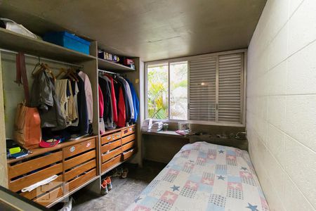 Casa à venda com 222m², 3 quartos e 2 vagasQuarto 3