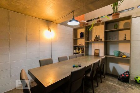 Sala de casa à venda com 3 quartos, 222m² em Vila Monumento, São Paulo