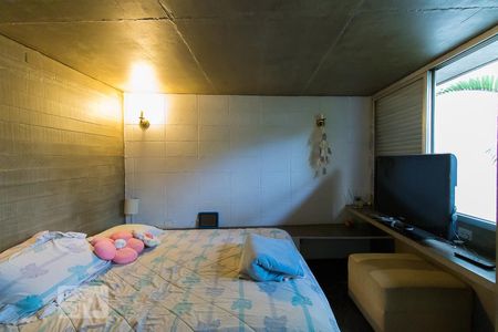 Casa à venda com 222m², 3 quartos e 2 vagasSuíte 