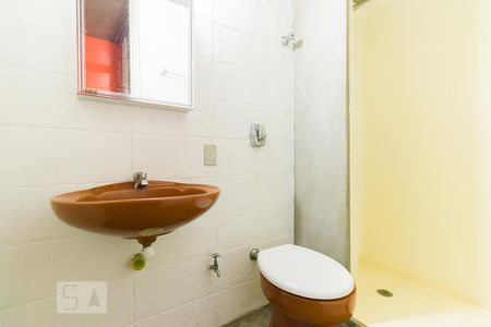 Casa à venda com 222m², 3 quartos e 2 vagasBanheiro de Serviço