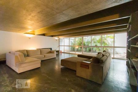 Sala de casa à venda com 3 quartos, 222m² em Vila Monumento, São Paulo