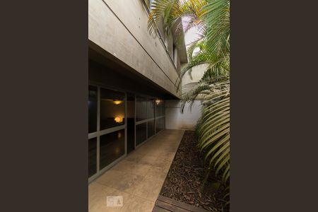 Quintal  de casa à venda com 3 quartos, 222m² em Vila Monumento, São Paulo