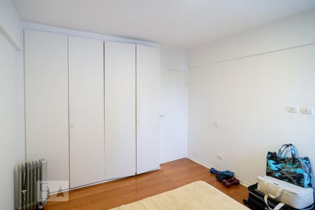 Quarto 1 de apartamento para alugar com 2 quartos, 95m² em Campo Belo, São Paulo