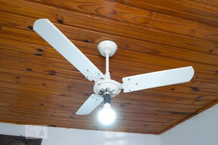 Sala de casa à venda com 3 quartos, 150m² em Vila Nivi, São Paulo