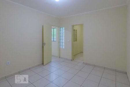 Apartamento para alugar com 110m², 3 quartos e sem vagaQuarto 2