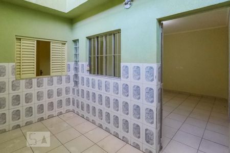 Apartamento para alugar com 110m², 3 quartos e sem vagaQuintal Lavanderia