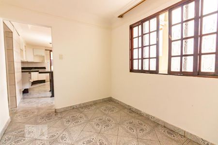 Sala de casa à venda com 4 quartos, 60m² em Bussocaba, Osasco