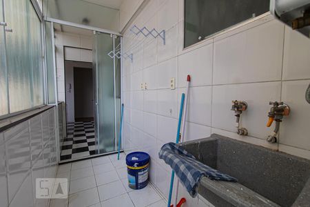 Apartamento à venda com 122m², 3 quartos e 1 vagaÁrea de Serviço