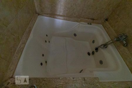 Apartamento à venda com 122m², 3 quartos e 1 vagaBanheiro da Suíte