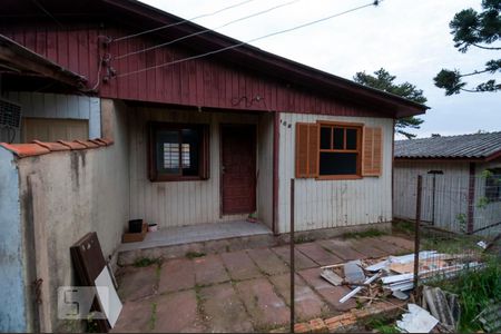 Casa para alugar com 42m², 2 quartos e 2 vagasFachada
