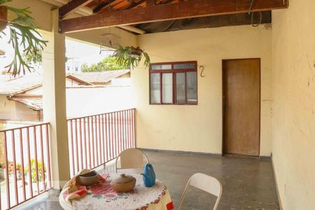 Casa para alugar com 300m², 4 quartos e 4 vagasÁrea Externa