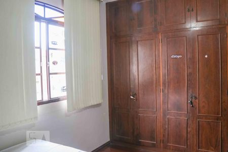 Casa para alugar com 300m², 4 quartos e 4 vagasQuarto 1