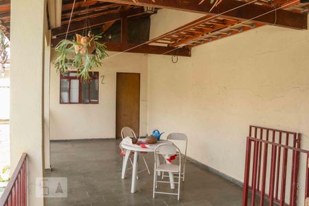 Casa para alugar com 300m², 4 quartos e 4 vagasÁrea Externa