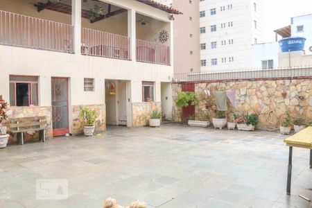 Casa para alugar com 300m², 4 quartos e 4 vagasÁrea Externa