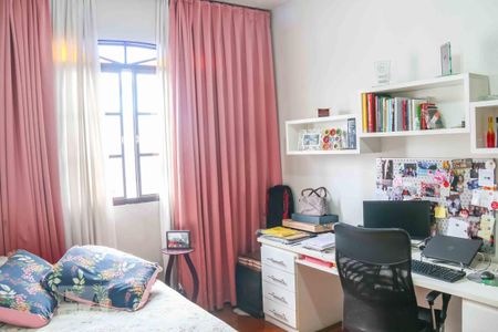 Casa para alugar com 300m², 4 quartos e 4 vagasQuarto 2