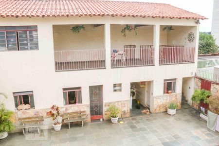 Casa para alugar com 300m², 4 quartos e 4 vagasQuarto 1