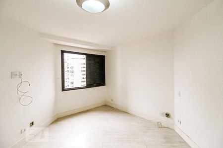 Apartamento para alugar com 386m², 3 quartos e 4 vagasSuíte 1