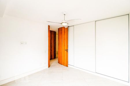 Apartamento para alugar com 386m², 3 quartos e 4 vagasSuíte 2