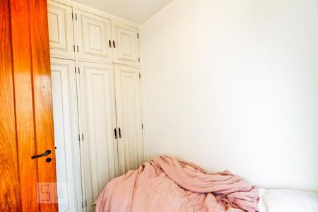 Apartamento para alugar com 386m², 3 quartos e 4 vagasQuarto de Serviço 2