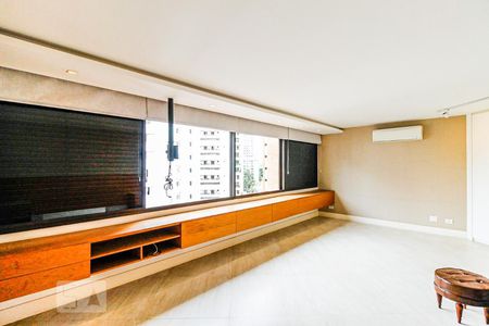 Apartamento para alugar com 386m², 3 quartos e 4 vagasSuíte 3