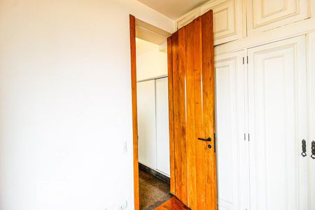 Apartamento para alugar com 386m², 3 quartos e 4 vagasQuarto de Serviço 1