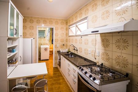 Apartamento à venda com 81m², 2 quartos e 1 vaga Apartamento à venda com 81m², 2 quartos e 1 vagaCozinha