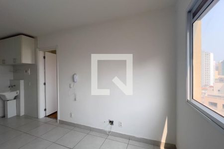 Sala de apartamento para alugar com 1 quarto, 27m² em Cambuci, São Paulo