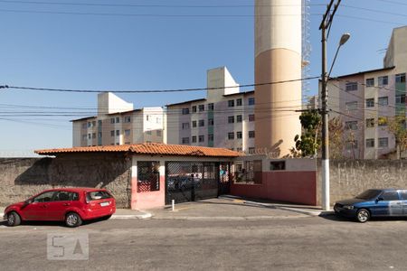 Apartamento para alugar com 45m², 2 quartos e 1 vaga Apartamento para alugar com 45m², 2 quartos e 1 vagaFachada
