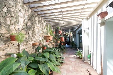 Casa à venda com 431m², 4 quartos e 5 vagasJardim de inverno