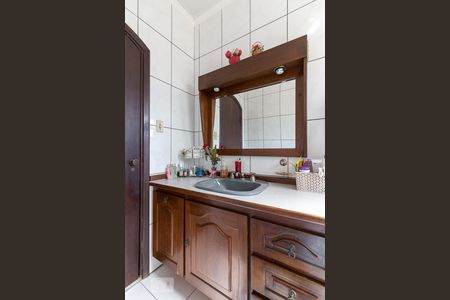 Casa à venda com 431m², 4 quartos e 5 vagasBanheiro quarto 3 suíte