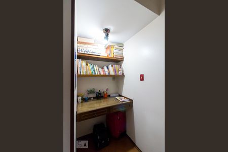 Casa à venda com 431m², 4 quartos e 5 vagasQuarto 1