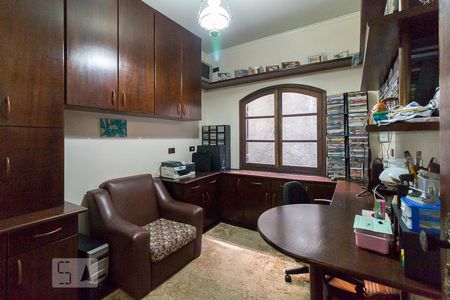 Casa à venda com 431m², 4 quartos e 5 vagasEscritório