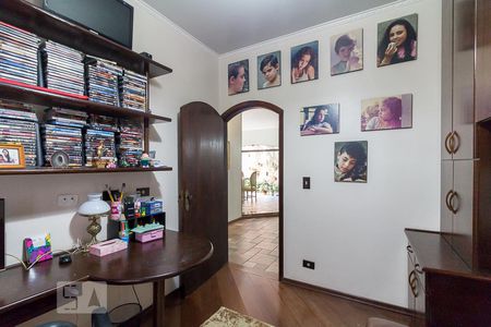 Casa à venda com 431m², 4 quartos e 5 vagasEscritório