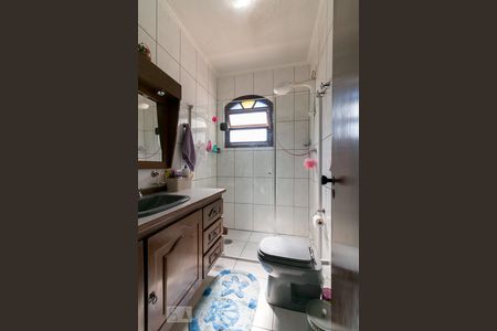 Casa à venda com 431m², 4 quartos e 5 vagasBanheiro quarto 3 suíte