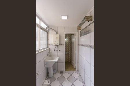 Apartamento para alugar com 67m², 2 quartos e 1 vaga Apartamento para alugar com 67m², 2 quartos e 1 vagaCozinha