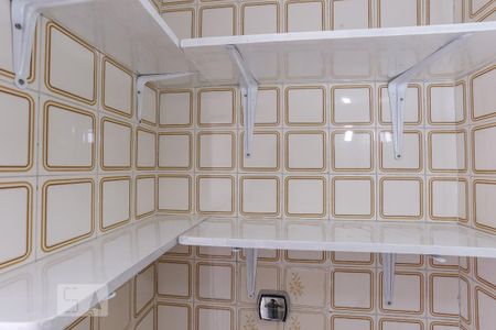 Apartamento para alugar com 67m², 2 quartos e 1 vaga Apartamento para alugar com 67m², 2 quartos e 1 vagaBanheiro de Serviço