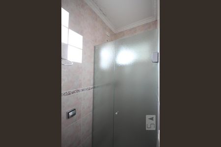 Casa à venda com 101m², 2 quartos e 2 vagasBanheiro de Serviço