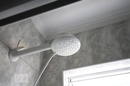 Casa à venda com 101m², 2 quartos e 2 vagasBanheiro