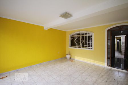 Casa à venda com 101m², 2 quartos e 2 vagasGaragem