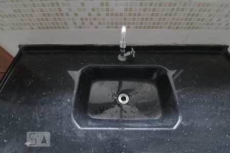 Sala e Cozinha  - pia de casa de condomínio para alugar com 1 quarto, 30m² em Chácara Seis de Outubro, São Paulo