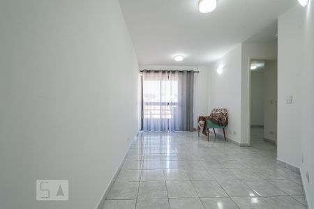 Sala de apartamento para alugar com 2 quartos, 50m² em Vila das Belezas, São Paulo
