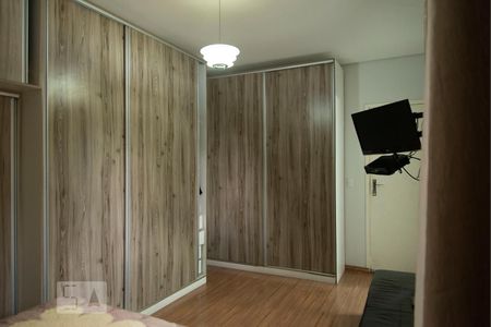 Casa à venda com 216m², 3 quartos e 3 vagasQuarto 1