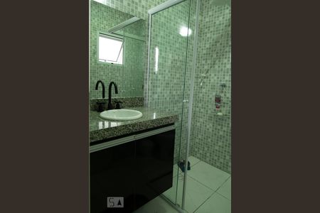 Casa à venda com 216m², 3 quartos e 3 vagasBanheiro da Suíte 3