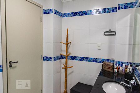 Apartamento à venda com 103m², 3 quartos e sem vagaBanheiro da suíte