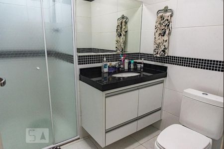 Apartamento à venda com 103m², 3 quartos e sem vagaBanheiro