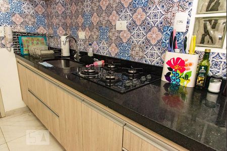 Apartamento à venda com 103m², 3 quartos e sem vagaCozinha