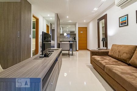 Sala/Cozinha de apartamento à venda com 1 quarto, 47m² em Camorim, Rio de Janeiro