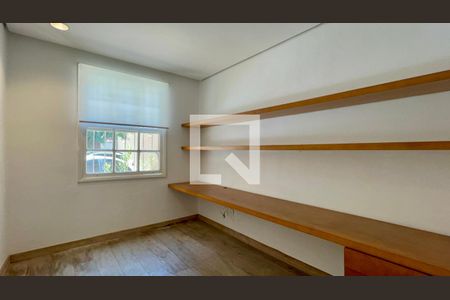 Quarto de apartamento para alugar com 2 quartos, 80m² em Jardim Paulistano, São Paulo